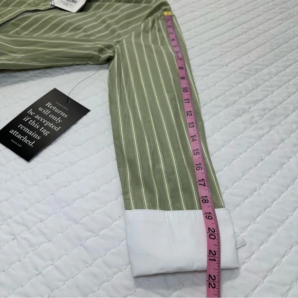 Tuckernuck Pomander Place Rohan Shirt Dress Green Striped Long Sleeves Pockets - Picture 10 of 16